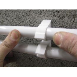 Fixation de tube multicouche tub-ring double blanc